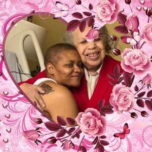 Meet your Posher, Theola